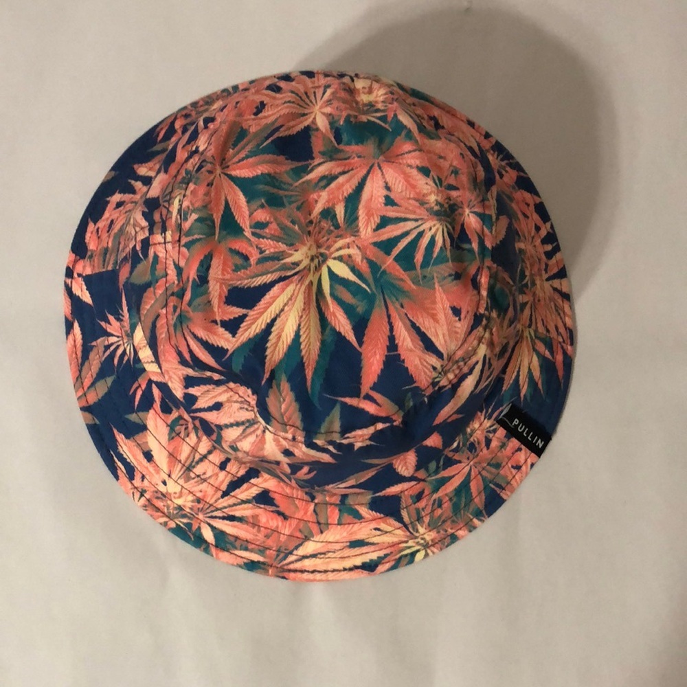 Pull In Colorful Mj Leaf Pattern Bucket Hat - image 2